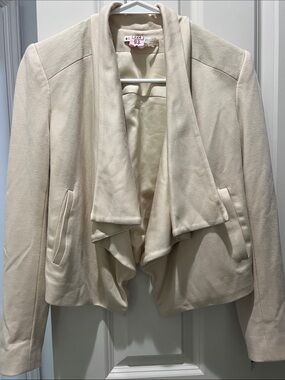 Alice & Olivia Light Cream Leather Shoulders Draped Open-Front Women's Jacket